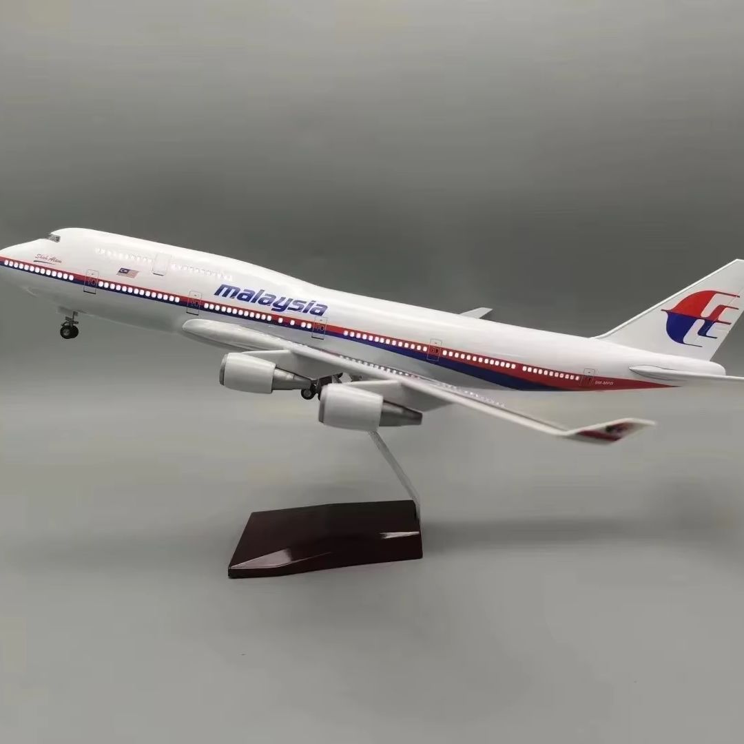 B747 Malaysia Airways 1/150 Sc - Home Decor Malaysia ulasan dan harga